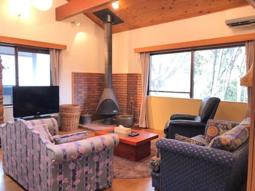 トラストメゾン熱川１　＾