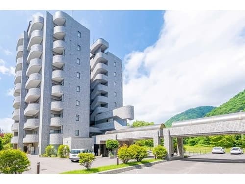 札幌市定山渓天然温泉付リゾート別荘　”ＭＯＬＩＮ４０７”－札幌国際スキー場まで２０分－　＾