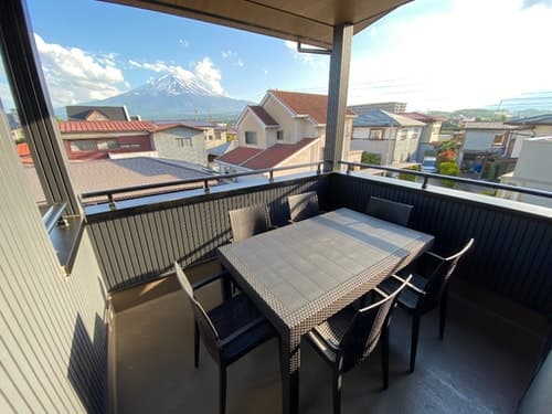 河口湖駅徒歩７分　レンタル自転車有！　Ｓｔｅｌｌａ　Ｈｏｕｓｅ　Ｇｅｍｉｎｉ　＾