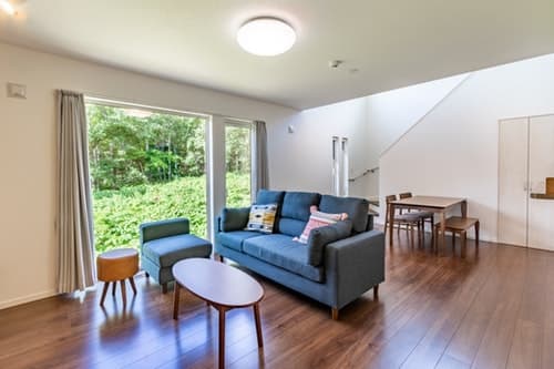 ワプラ・ルスツ（Ｙｏｔｅｉ　／　Ｓｈｉｒｉｂｅｔｓｕ）　＾