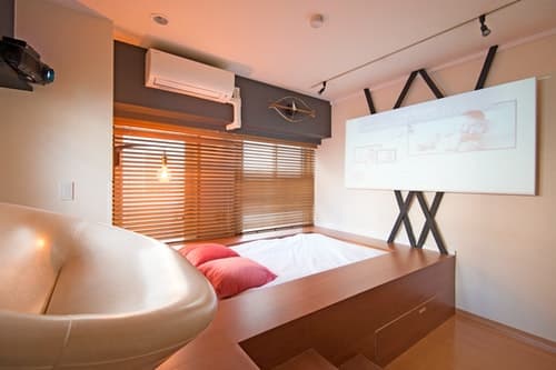 Ａｋａｓａｋａ／民泊