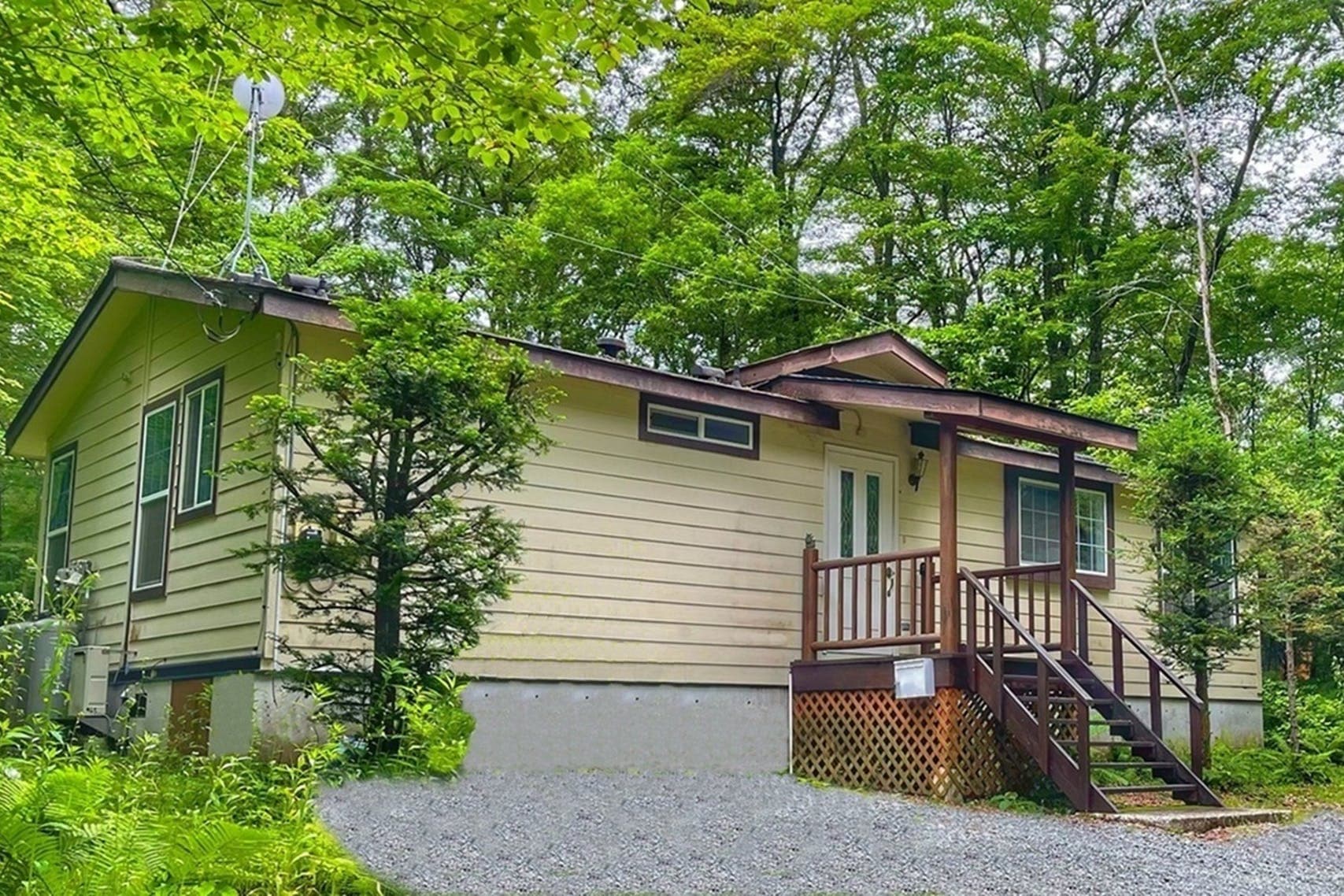 ＬＥ　ＮＥＩＧＥ　ＫＡＲＵＩＺＡＷＡ／民泊