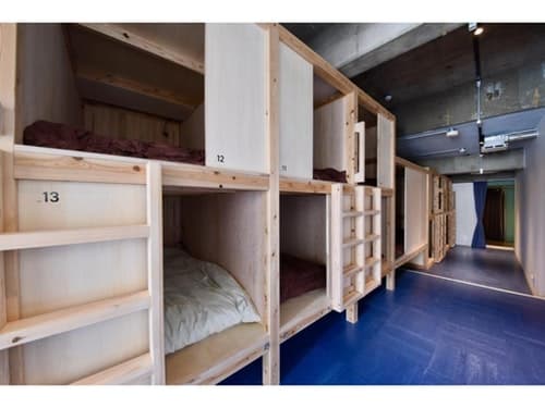 ゲストハウス＆ラウンジ　ファロ　＾