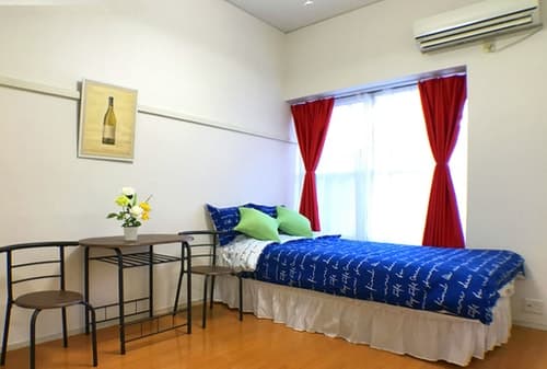 Ｒｉｖｅｒｓｉｄｅ　Ｐｌａｚａ　＾