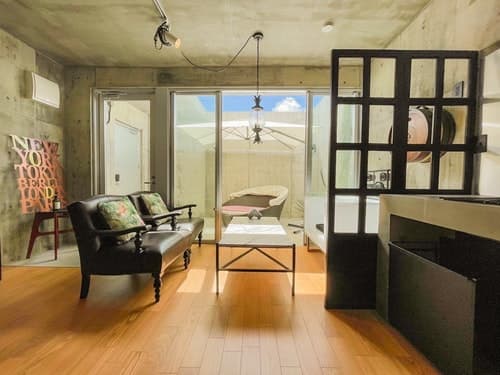 ＮＣ　ＤＥＣＯＲ／民泊