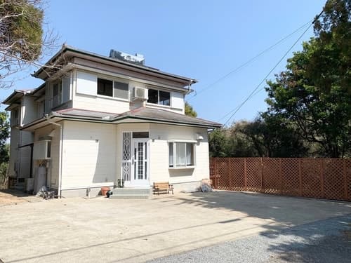 ＩＳＵ　ＢＡＳＥ／民泊