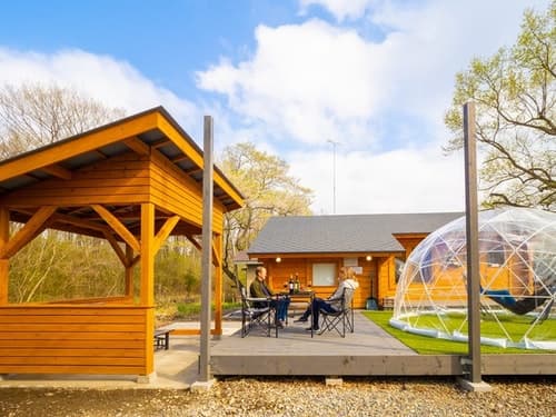 ＭＥＬＯＤＩＥ　ＨＡＵＳ　＾