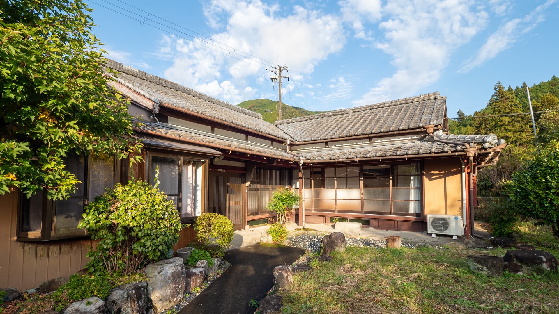 いなかのおうち　ＮＵＬＬＭ　風