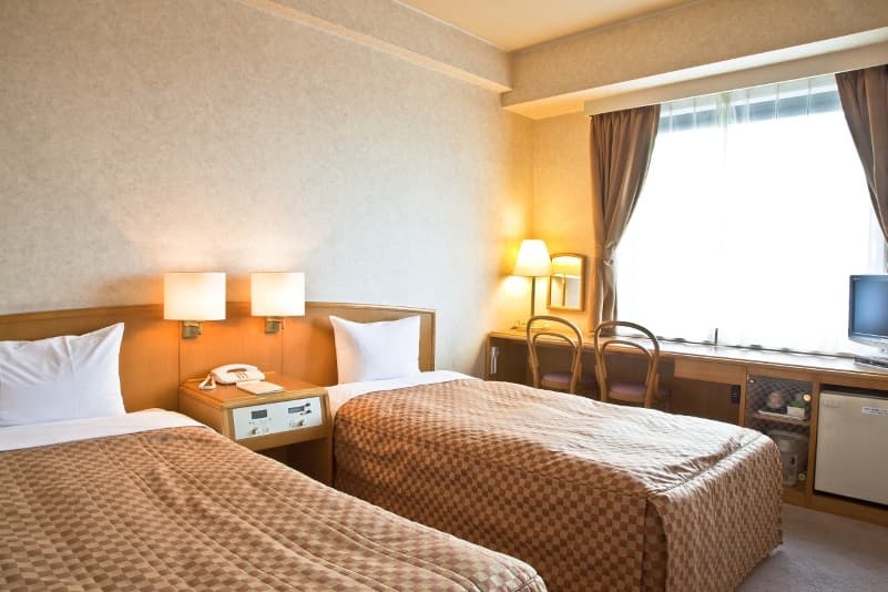 ホテルマイグラント 2