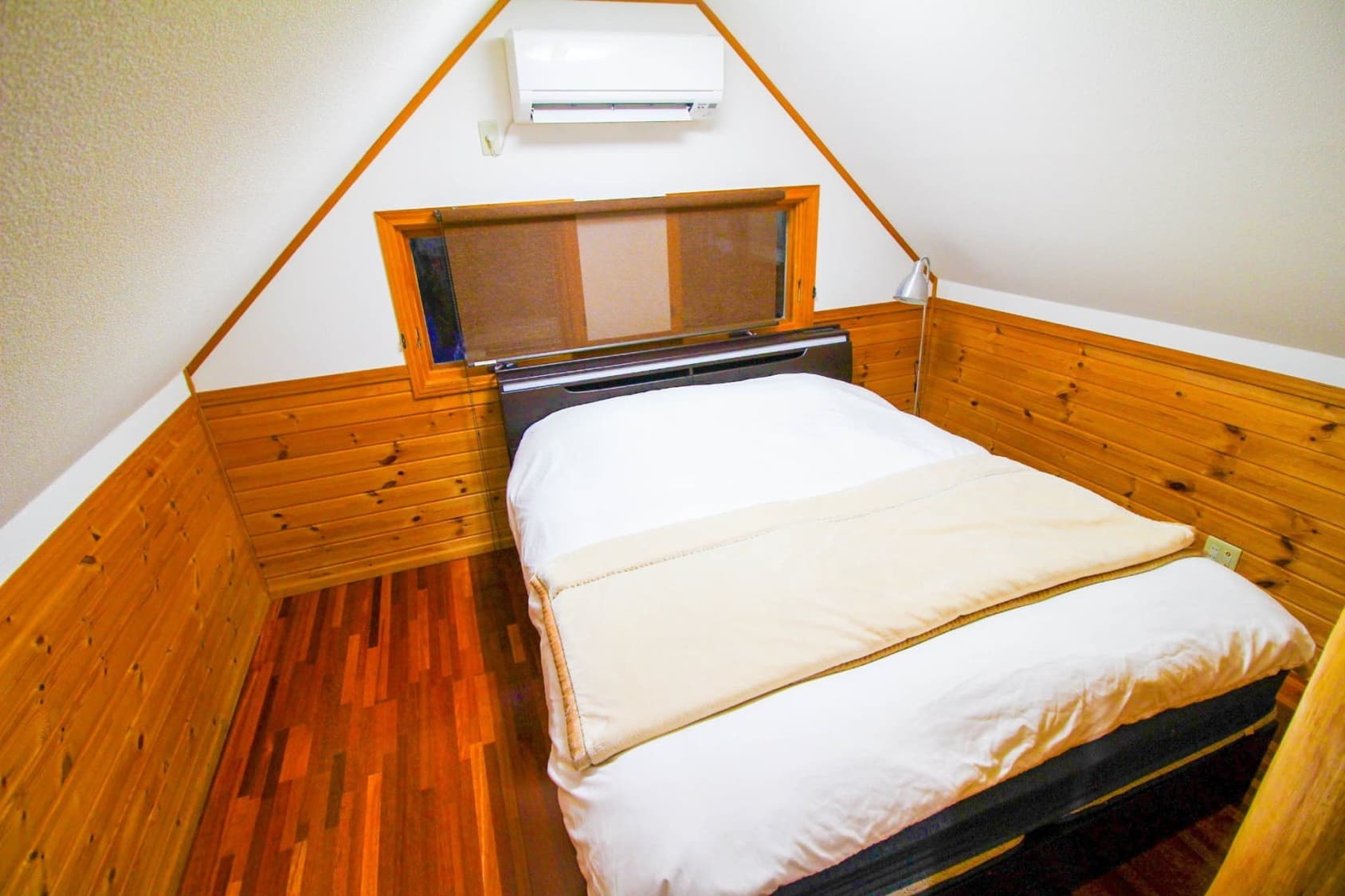 Ｍａｋｉｎｏ　Ｔｅｒｒａｃｅ×Ｇｌａｍｐｉｎｇ／民泊 2