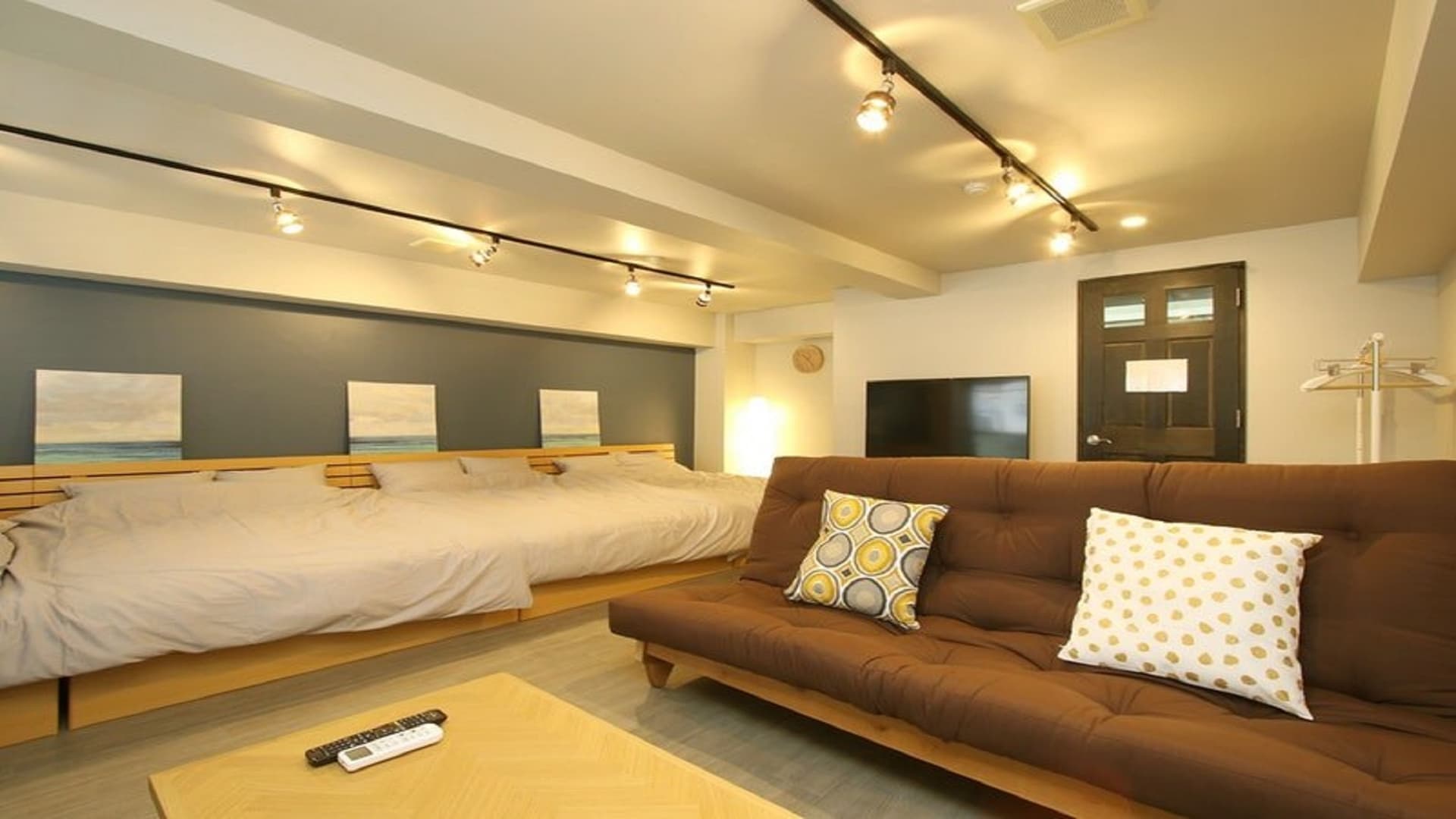 ＧＵＥＳＴ　ＨＯＵＳＥ　ＯＳＡＫＡ　ＴＳＵＫＡＭＯＴＯ／民泊