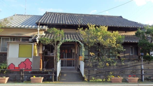 愛犬可　移動に便利なの古い家。一組限定。ファミリー・友人仲間でＢＢＱが出来る。／民泊