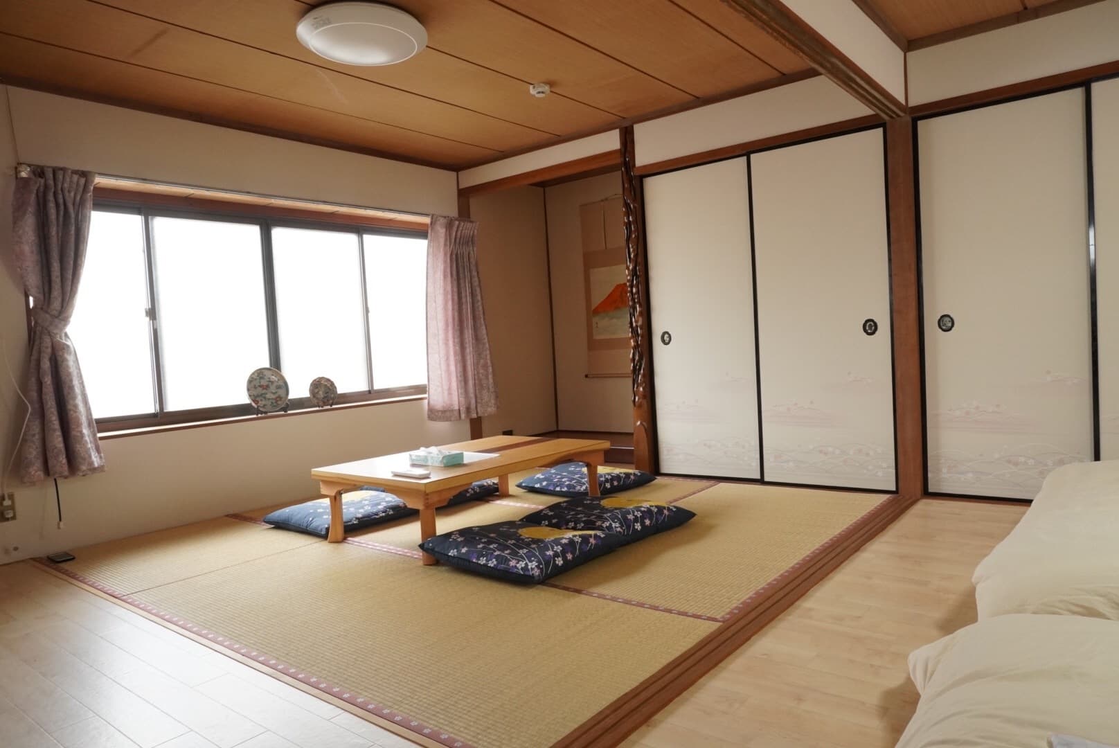 Ｖｉｌｌａ　ａｌｉｖｅ　＾ 2