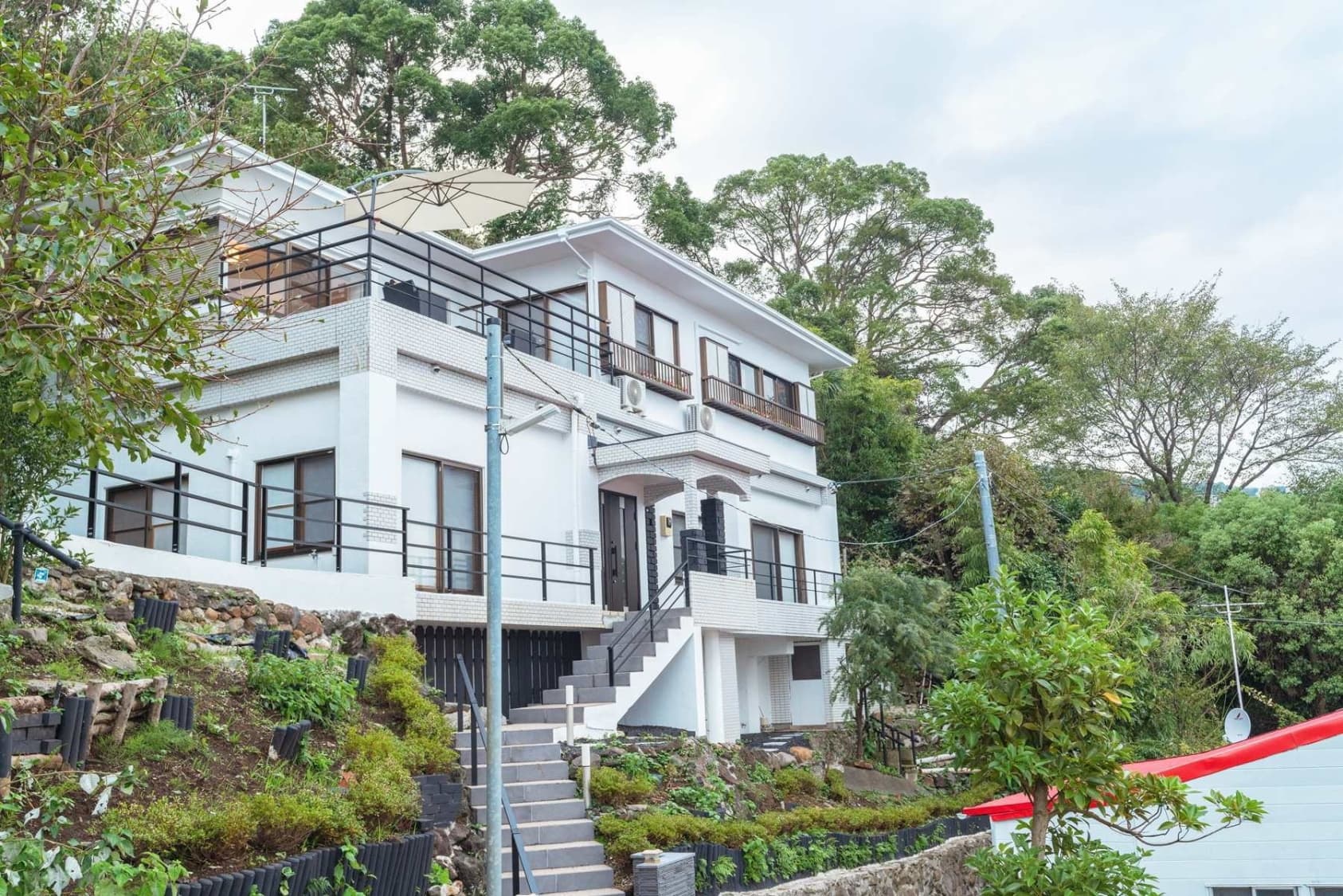 熱海海見える別荘　ホテルＳＨＥＮ　和洋室６部屋一棟貸切　ＭＡＸ１４人　＾