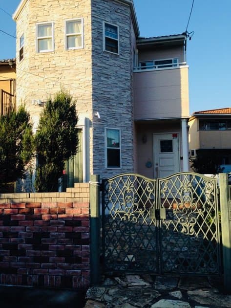 Ｌａｄｉｅｓ　ｏｎｌｙ／Ｃｌｏｓｅ　ｔｏ　Ｄｏｏｍ／民泊