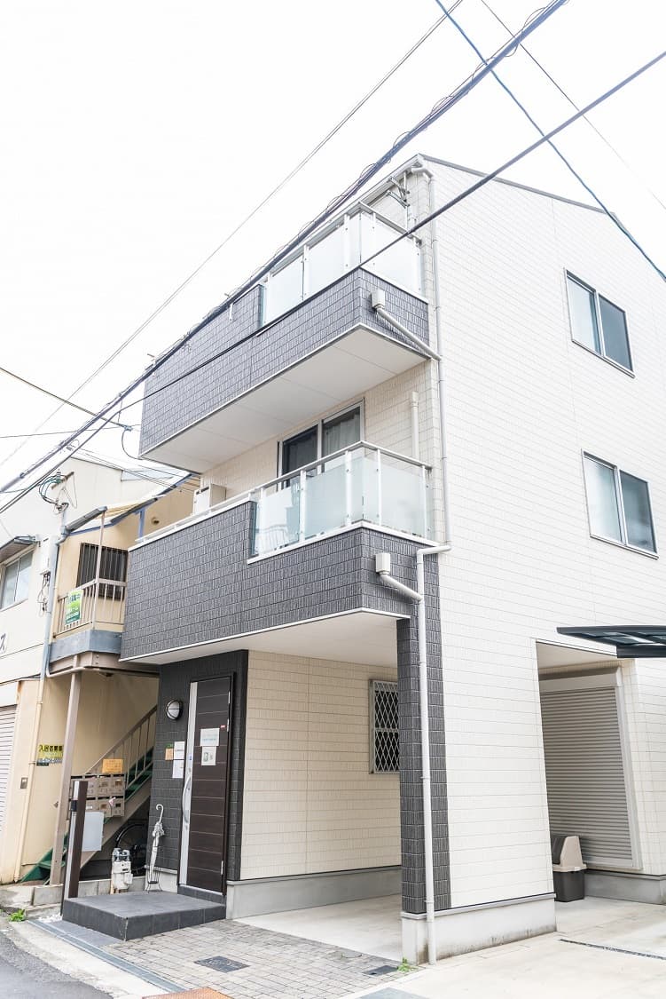 ハウス・グローリースカイ／民泊