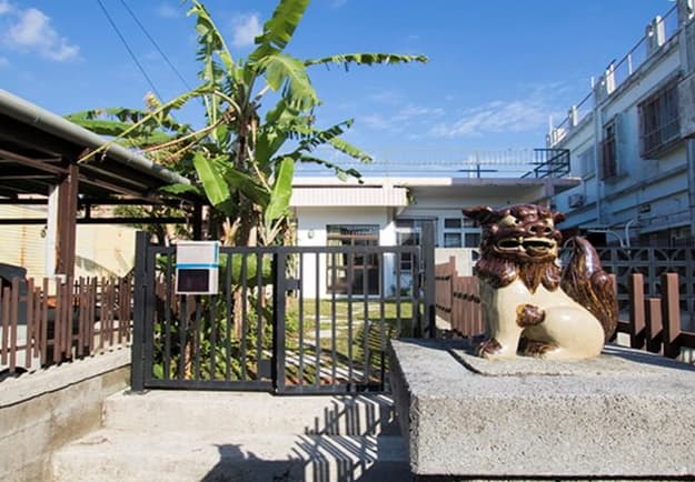 【Ｂｏｎｄｓ　Ｈｏｕｓｅ】昔ながらの沖縄の建物をそのまま活かしたホッとする空間　＾