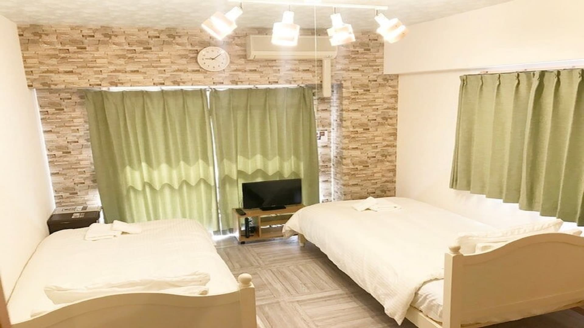 ピオーレ大手門／民泊