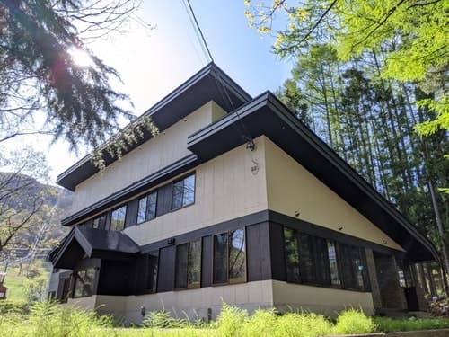 スカイパーク八方アパートメント＆シャレー　＾