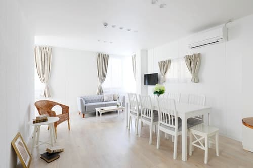 ビジュースイーツ　Ｓｏｒｒｉｓｏ　３－４Ｆ／民泊