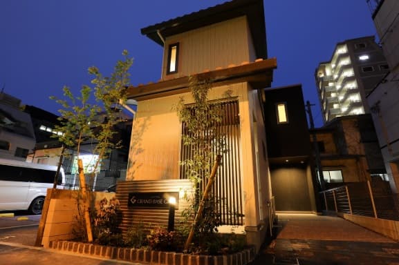 グランドベース祇園