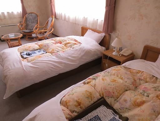 ペンション風の森 2