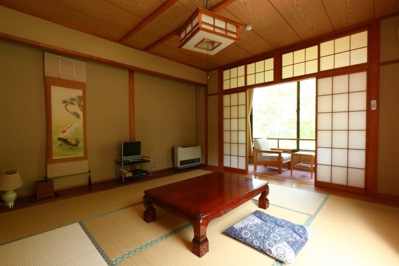 十二館　新館 2