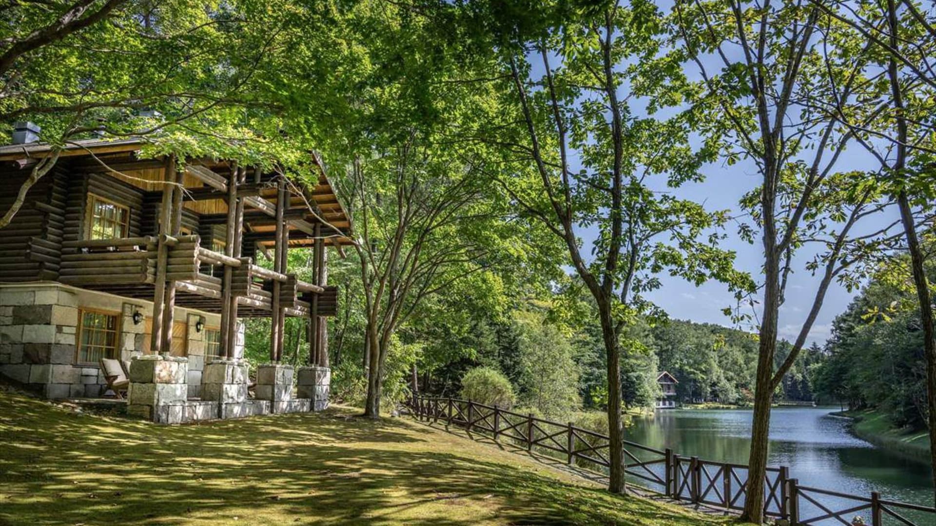 ホテル ニドム&クラシックゴルフコース ≪ログコテージ宿泊のみのご利用も歓迎≫