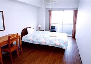 アーバンウイング麻里布 2