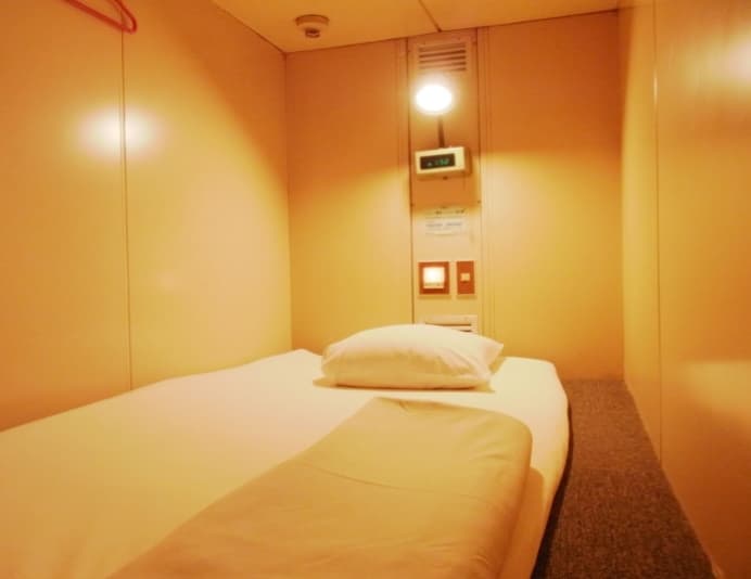 カプセルホテル　ブロックルーム 2