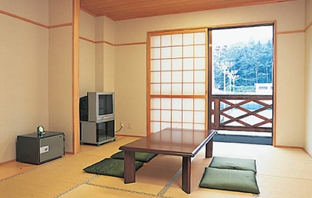 三ッ峠グリーンセンター 2