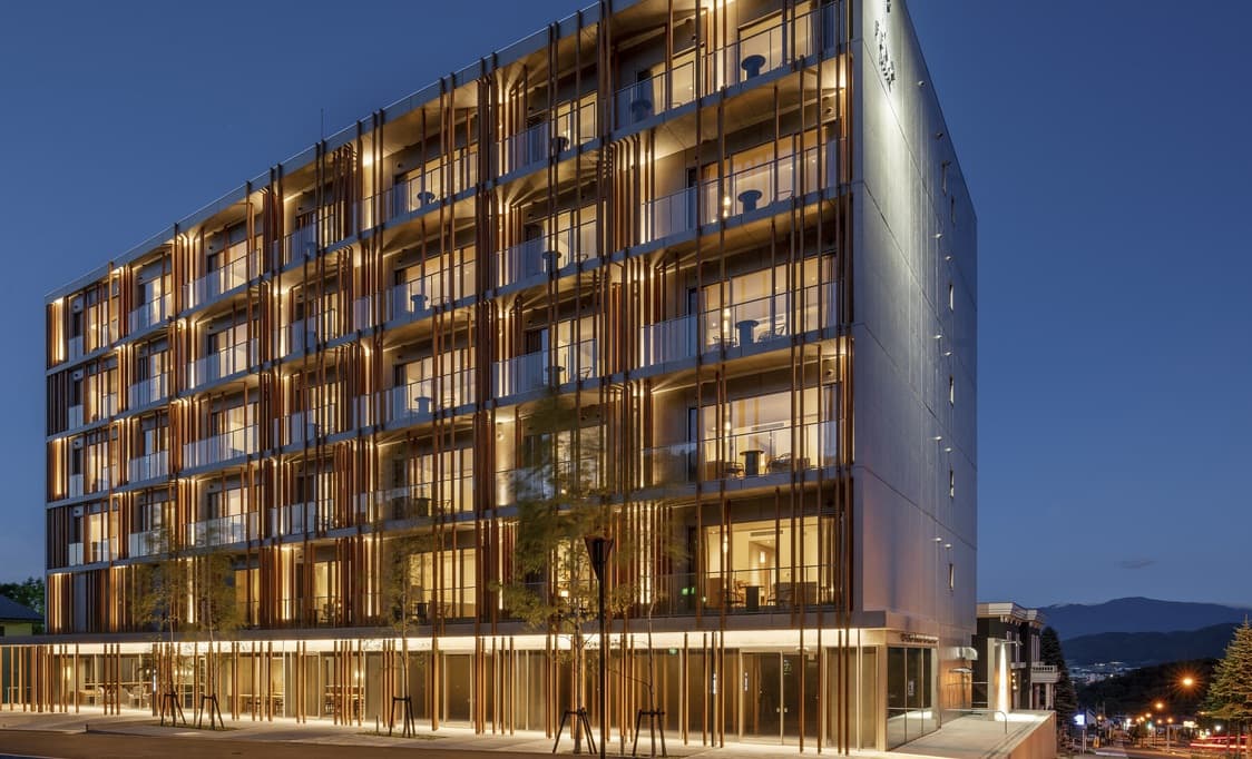 フェニックス富良野（ＦＥＮＩＸ　ＦＵＲＡＮＯ）