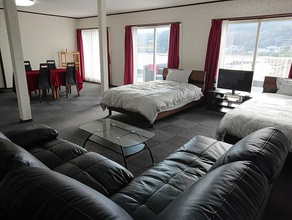 ａｕｂｅｒｇｅ　ｎａｎａｍｉ＜五島・中通島＞ 2