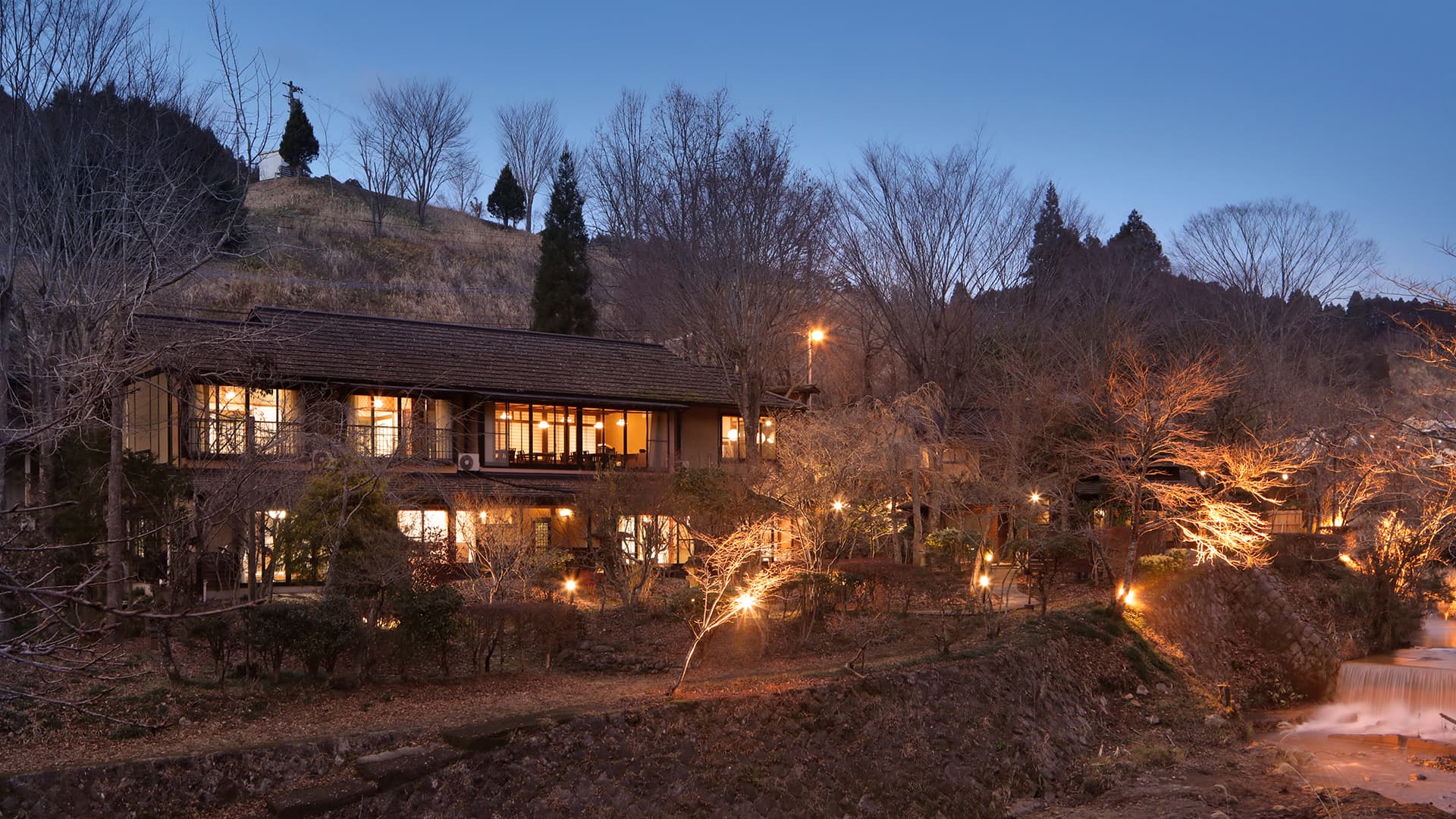 山川温泉　小杉庵