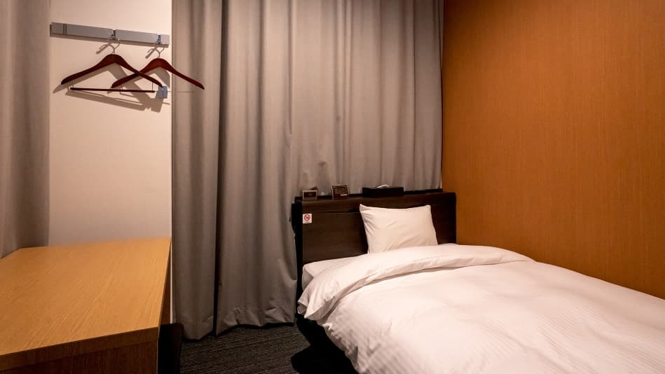 Ｒ９　Ｈｏｓｔｅｌ　栃木駅前 2