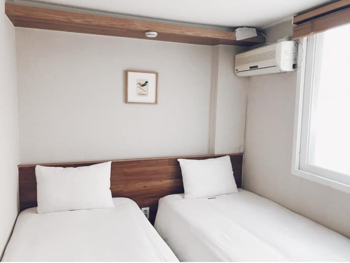 Ｈｏｓｔｅｌ　Ｉｎｉ．ｋｏｂｅ 2