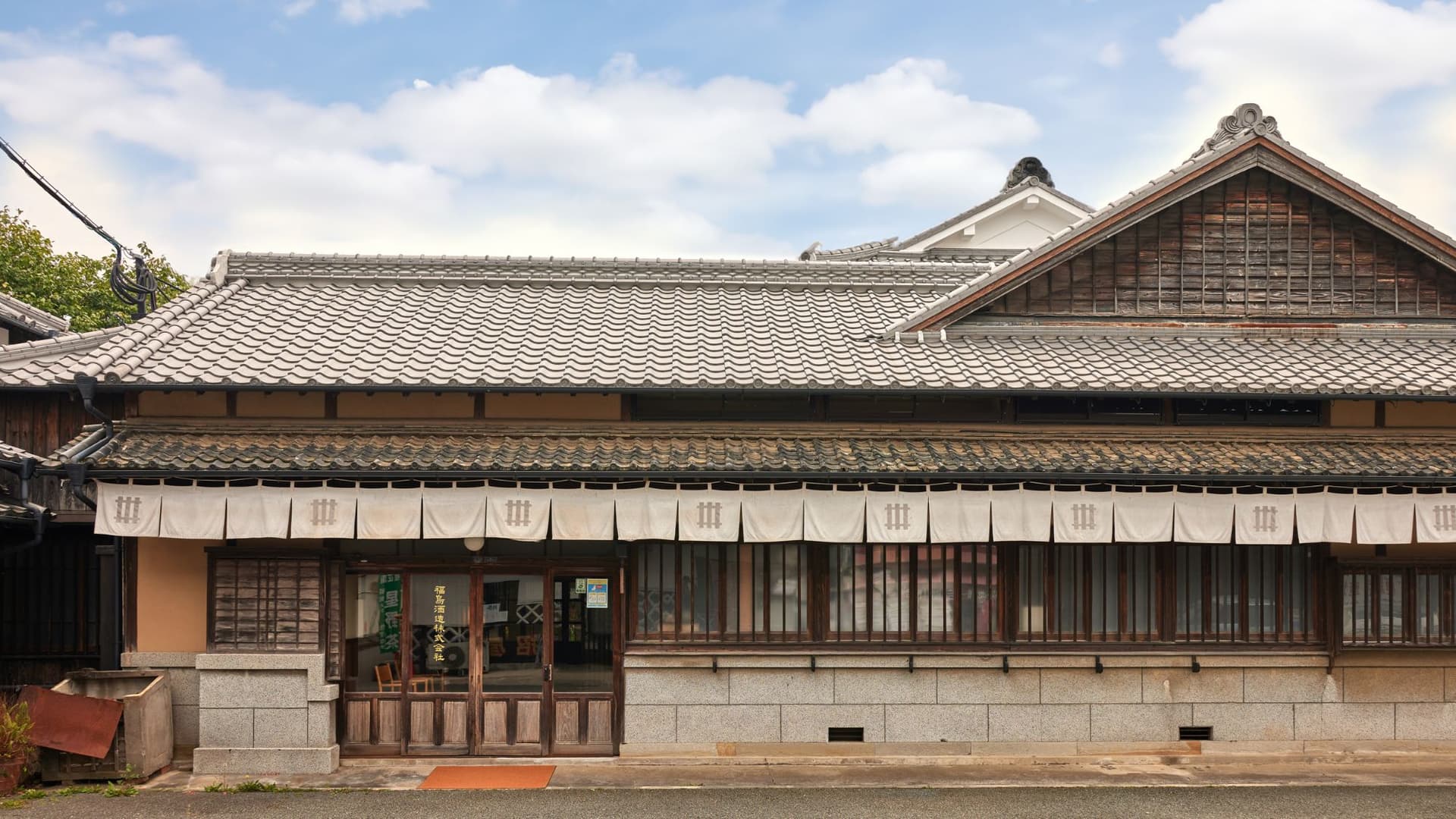 ＮＩＰＰＯＮＩＡ　ＨＯＴＥＬ　八女福島　商家町