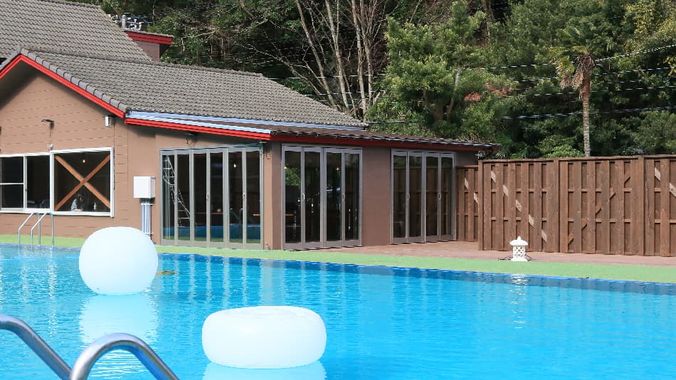 Amis Droles アミ・ドローラ<LIBERTY RESORT>