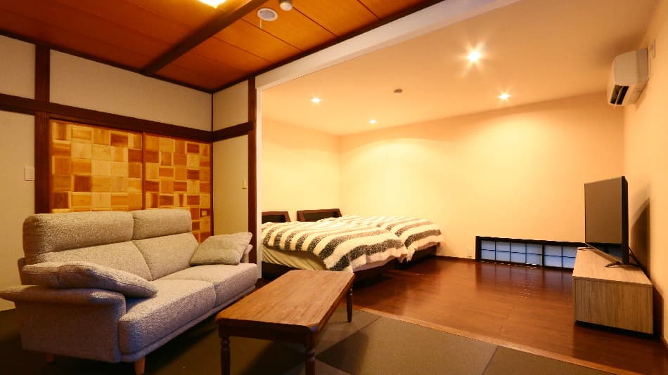 Ａｍｉｓ　Ｄｒｏｌｅｓ　アミ・ドローラ＜ＬＩＢＥＲＴＹ　ＲＥＳＯＲＴ＞ 2