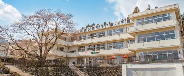 秋川渓谷　戸倉体験研修センター　戸倉しろやまテラス