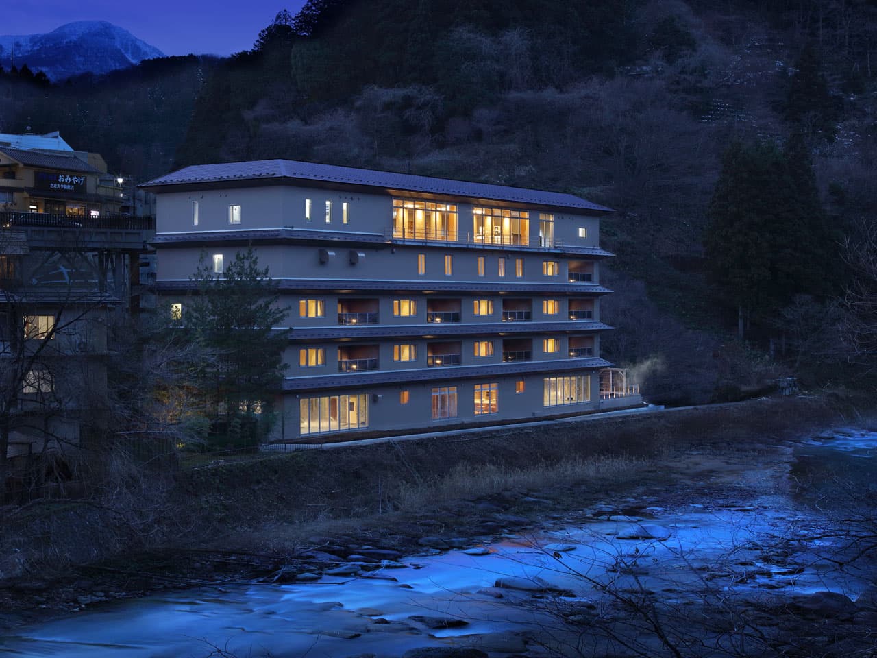 土湯温泉　ホテル向瀧