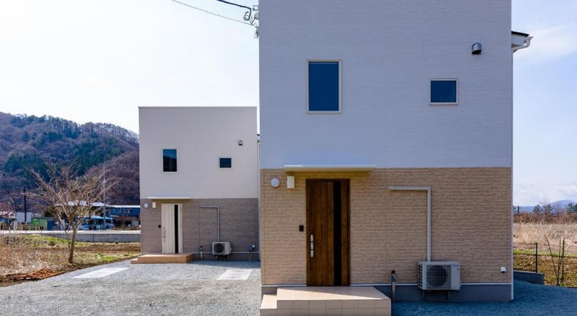 Ｂｏｎ　Ｍｏｍｅｎｔ　Ｂ棟　（桜館）