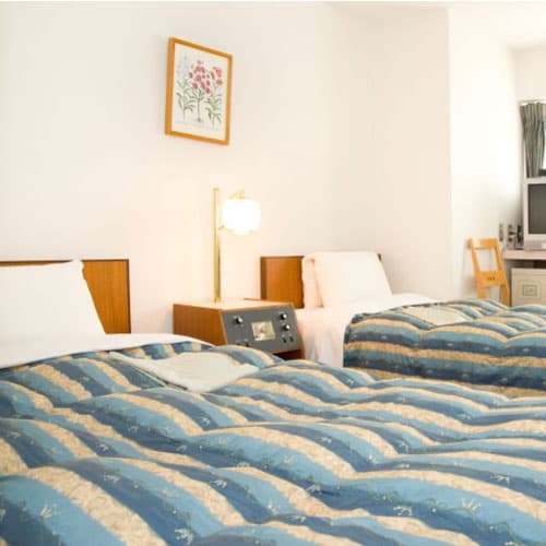 ホテルエコノ東金沢 2