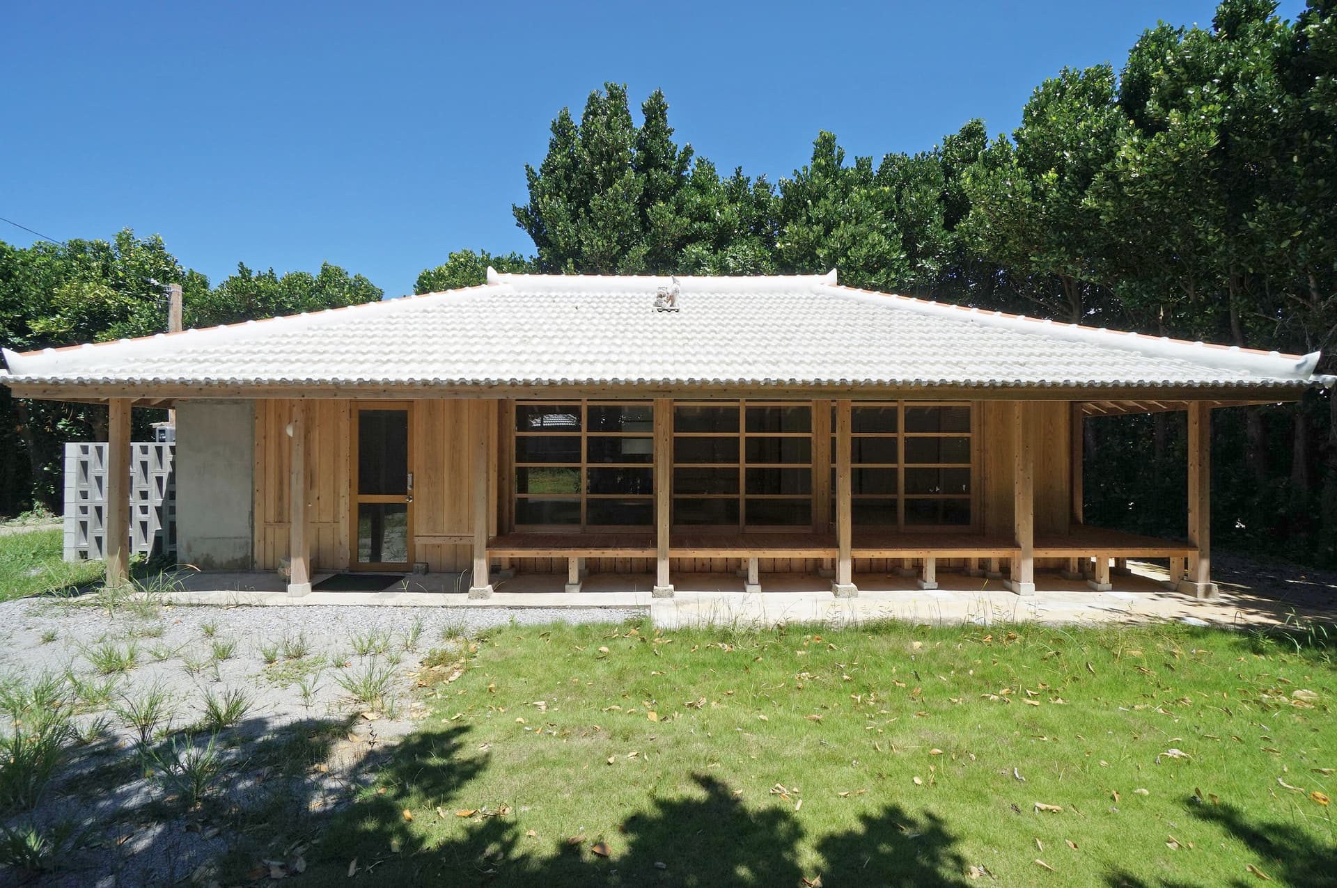 フクギに囲まれた宿 SAVANGI