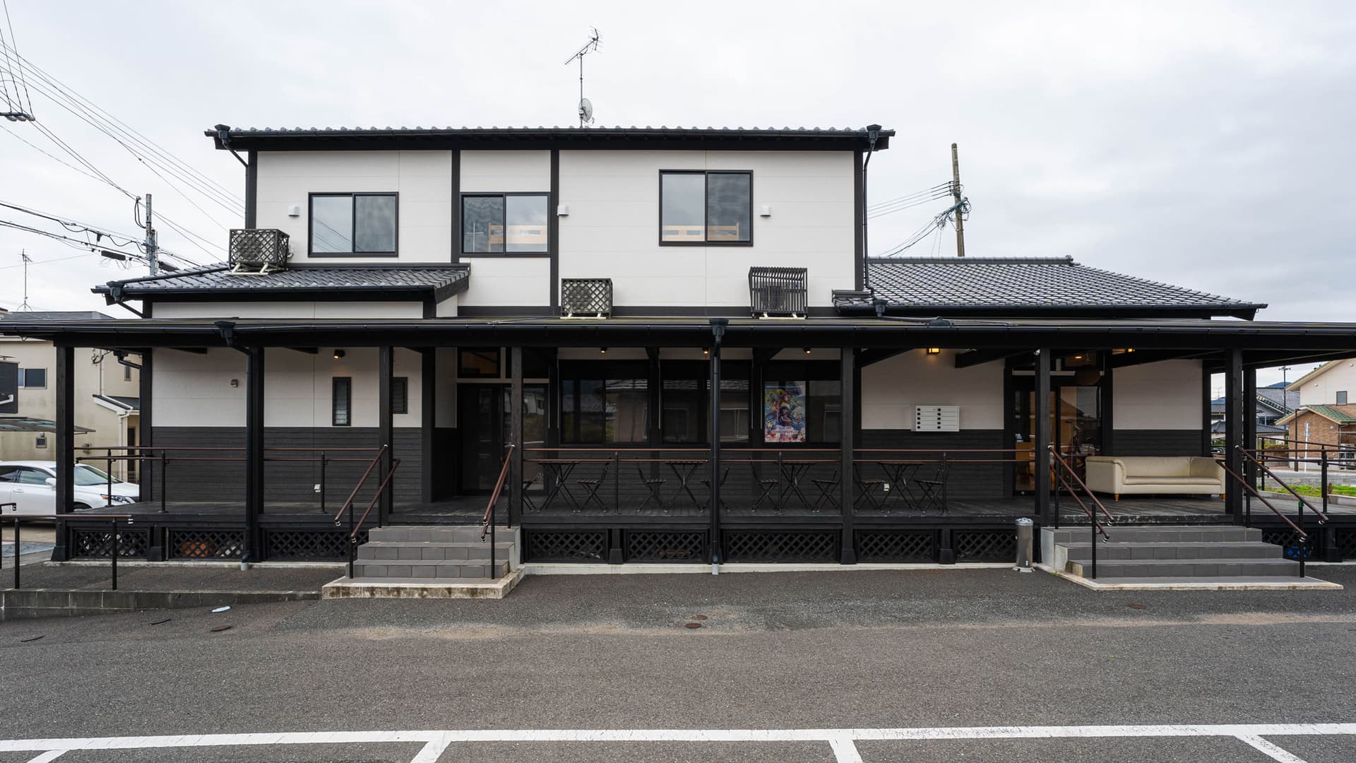 ｃａｆｅ＆ｓｈａｒｅ　ｓｐａｃｅ　ＢＡＳＥ　ｏｇｉ