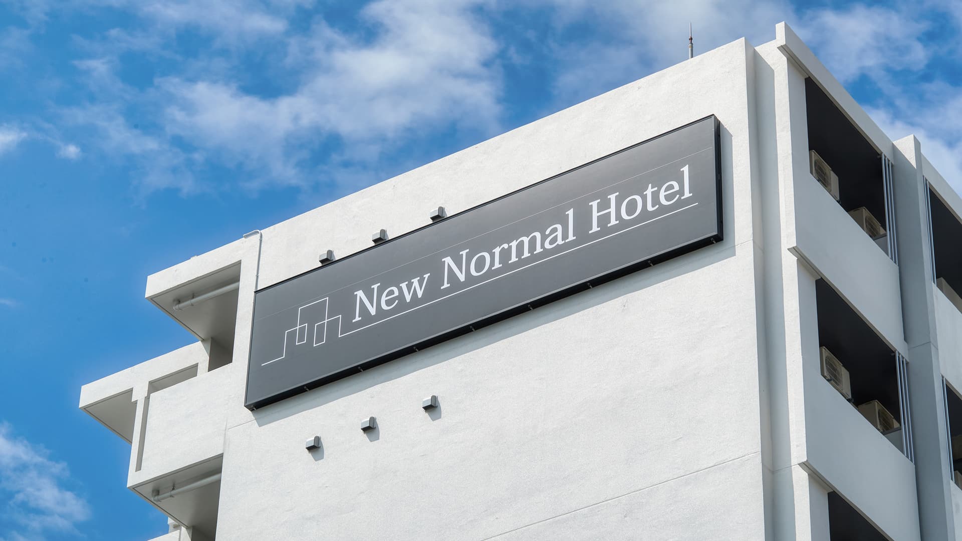 New Normal Hotel in MATSUYAMA(ニューノーマルホテルイン松山)