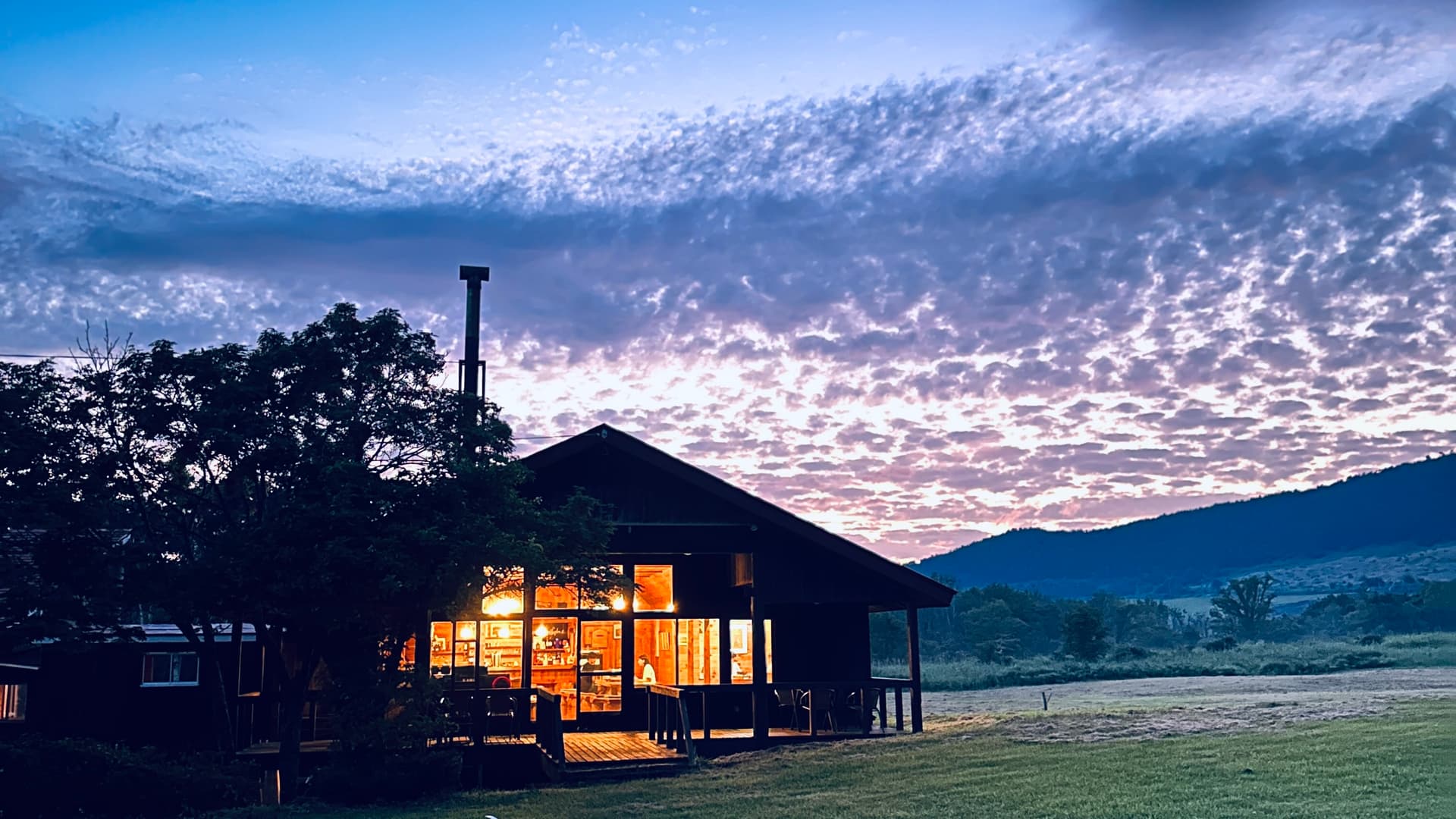 星降る山荘　七時雨山荘