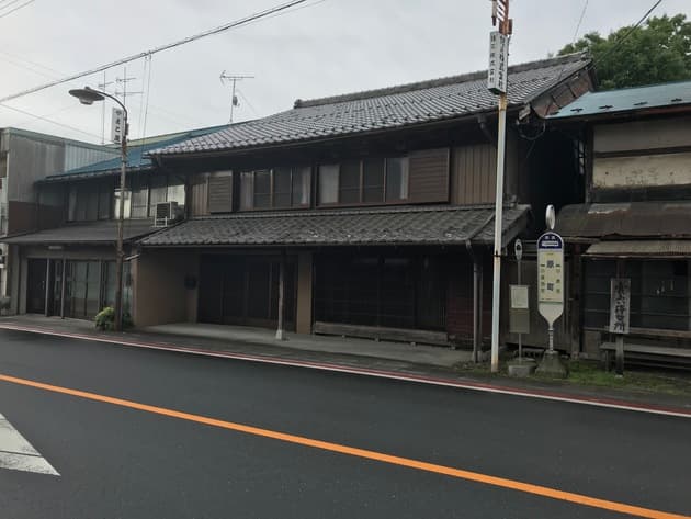 ビッグログハウス／民泊