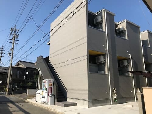 デザイナーズアパート　ｐｏｌａｒｉｓ　１０２／民泊