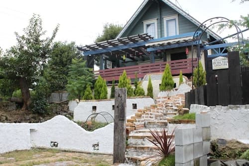 農園ログコテージ ブルーベリー・アナベル ^